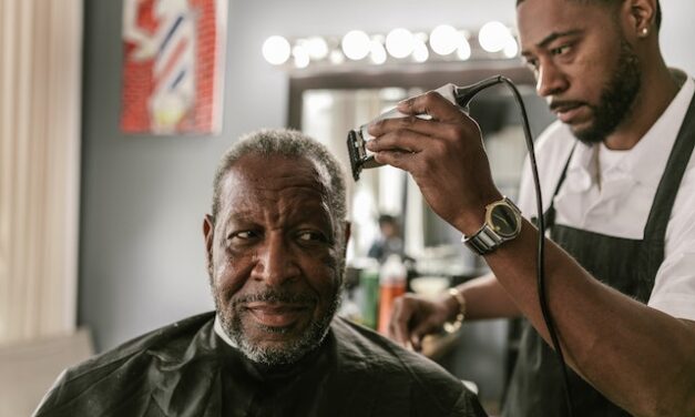 Memphis teens give back by giving haircuts to the homeless